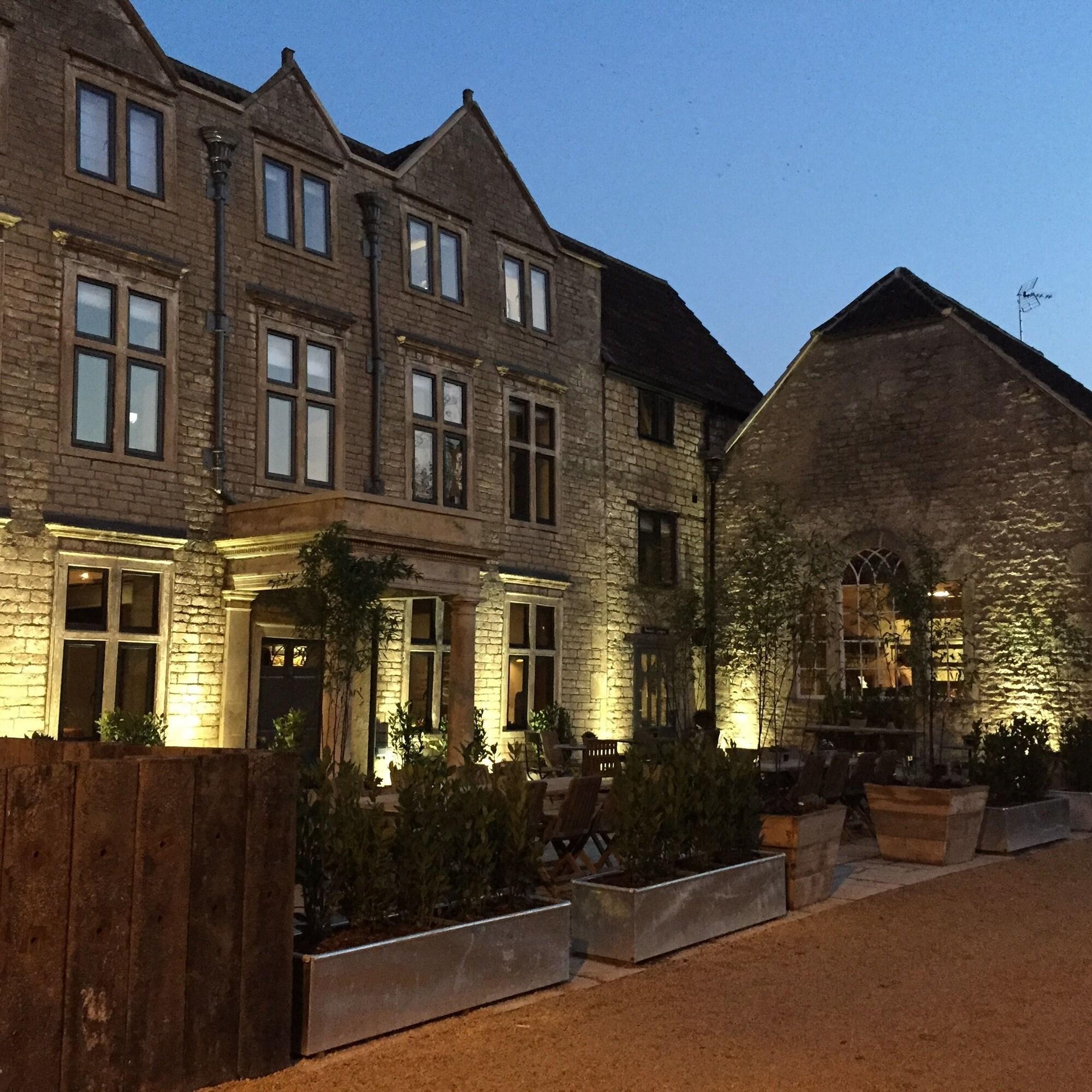 Timbrell'S Yard Hotel Bradford-On-Avon Exterior photo